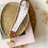 Keycord wit met roze smiley - Liefs uit Zierikzee 