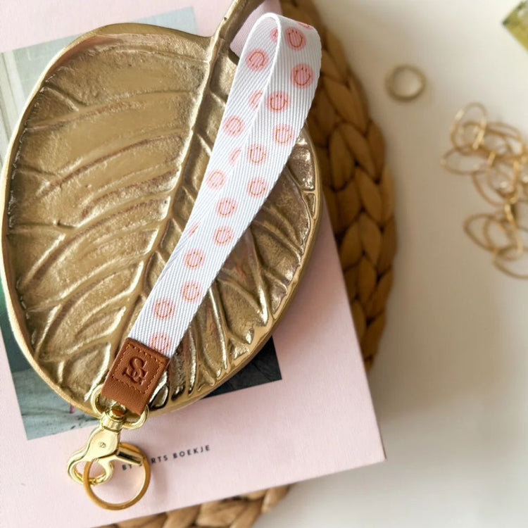 Keycord wit met roze smiley - Liefs uit Zierikzee 